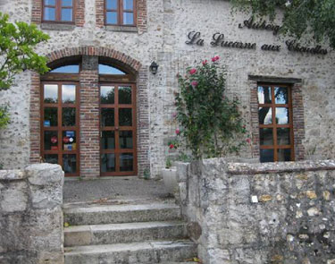 Auberge La Lucarne Aux Chouttte's